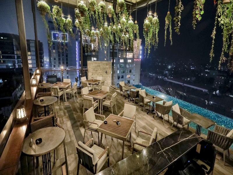 Best Western PLUS Runway - Luxury Collection Hotel image