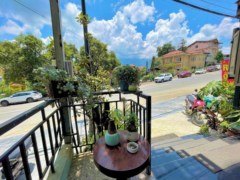Flaco Hostel Sapa image