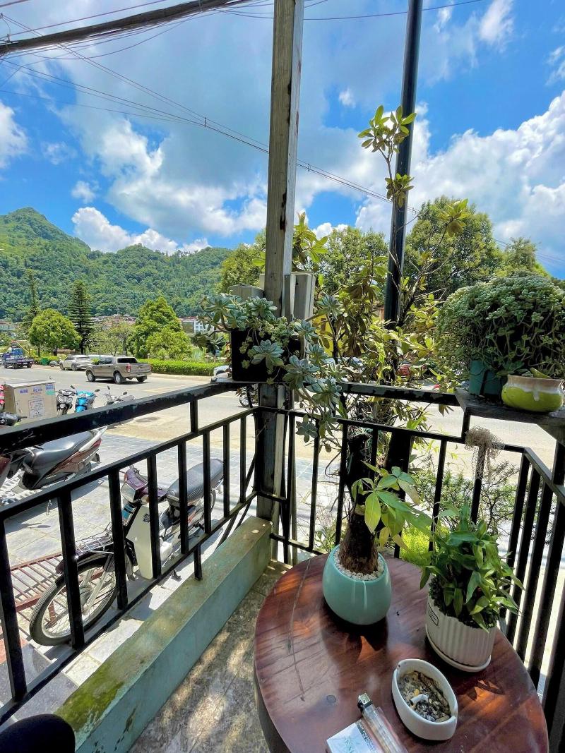 Flaco Hostel Sapa image