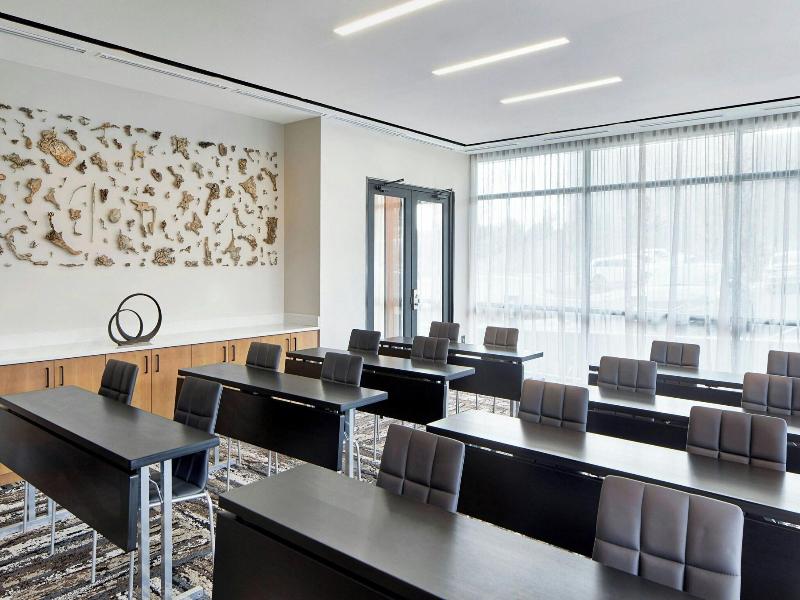 Ac Hotel By Marriott Austin Hill Country image