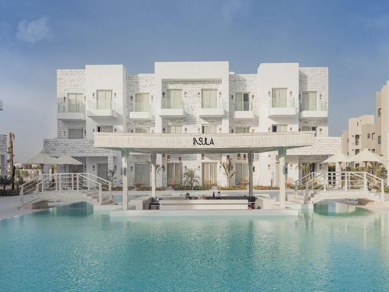 Tanoak Resort image
