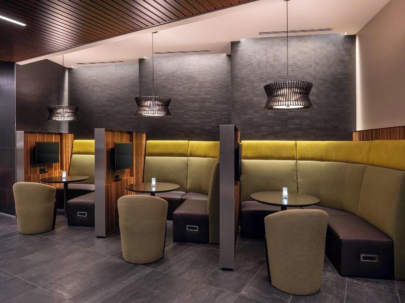 Courtyard By Marriott Petaluma Sonoma County image