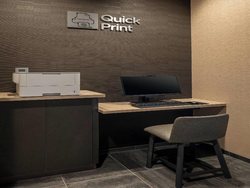Courtyard By Marriott Petaluma Sonoma County image