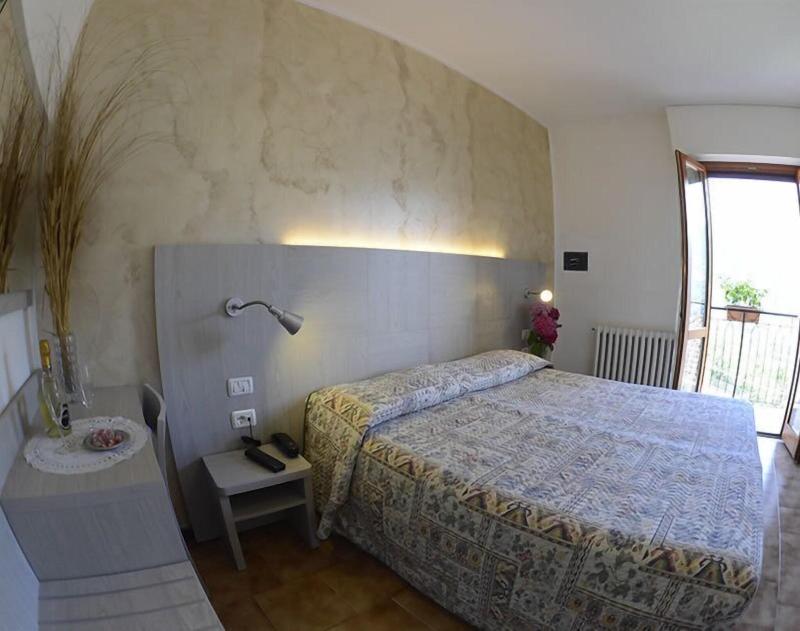 Hotel Ristorante Posta image