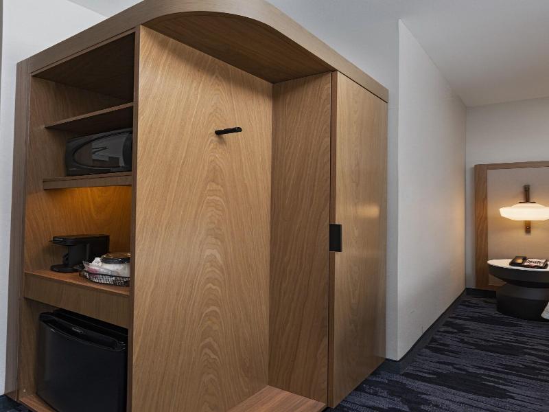 Fairfield Inn & Suites By Marriott Waller image