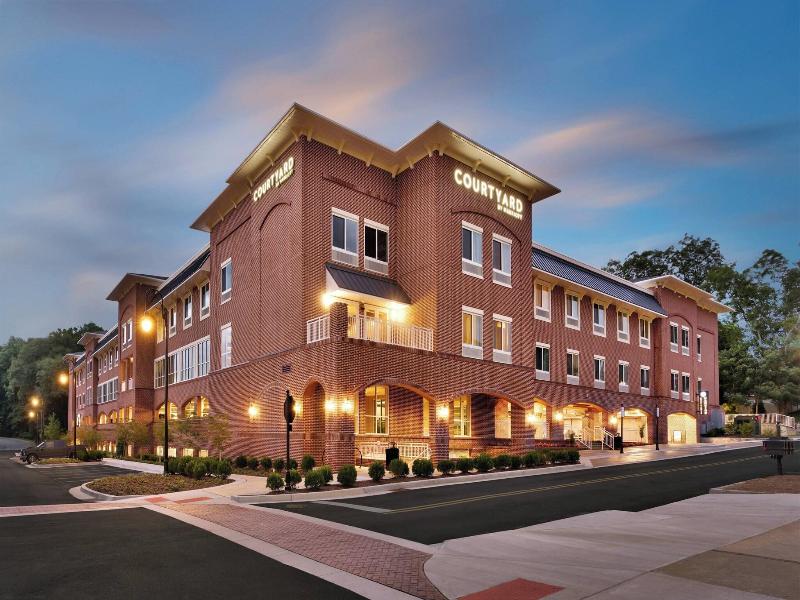 Courtyard By Marriott Atlanta Duluth Downtown image