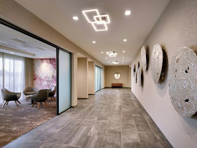 Courtyard By Marriott Atlanta Duluth Downtown image