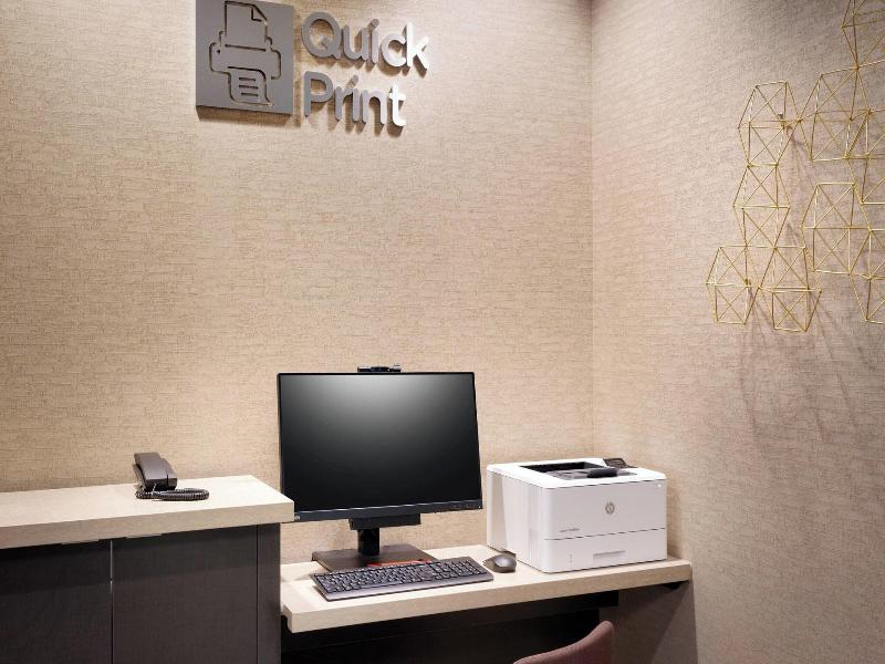 Courtyard By Marriott Atlanta Duluth Downtown image