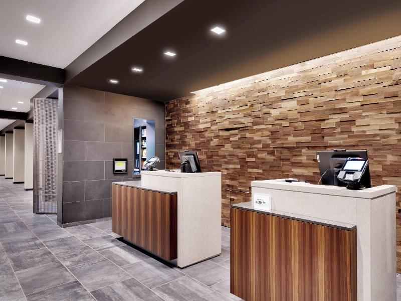 Courtyard By Marriott Atlanta Duluth Downtown image