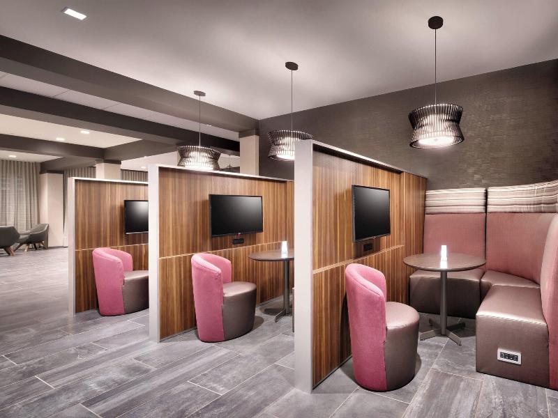 Courtyard By Marriott Atlanta Duluth Downtown image