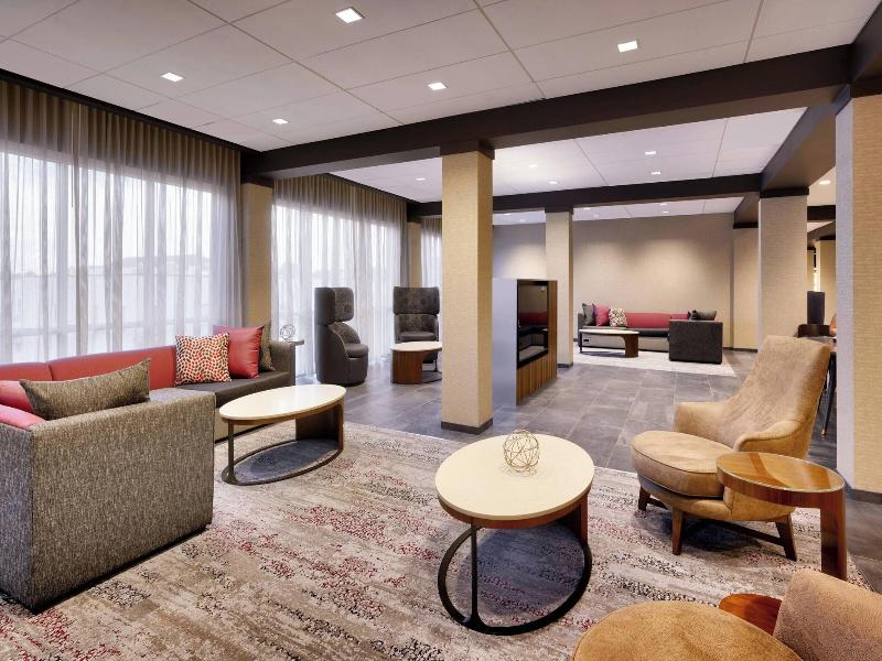 Courtyard By Marriott Atlanta Duluth Downtown image