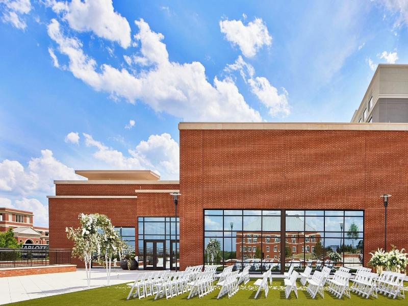 Unc Charlotte Marriott Hotel & Conference Center image