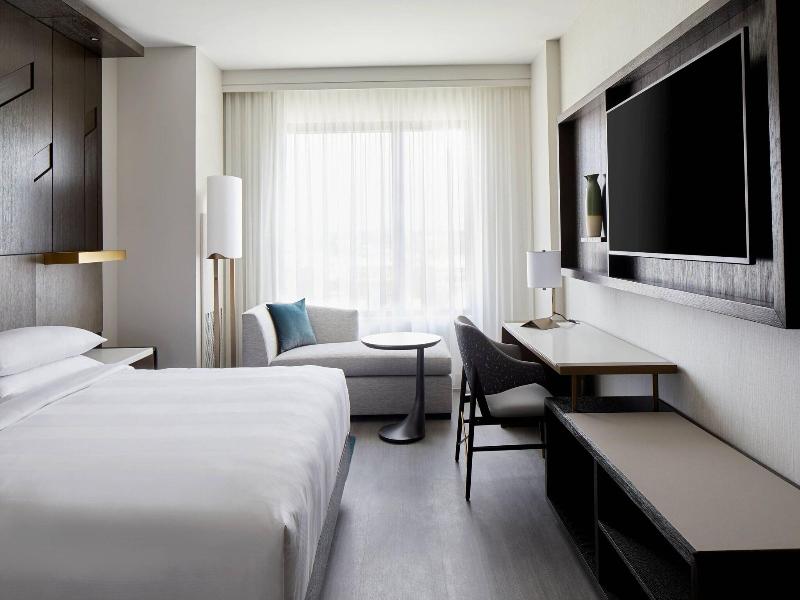 Unc Charlotte Marriott Hotel & Conference Center image