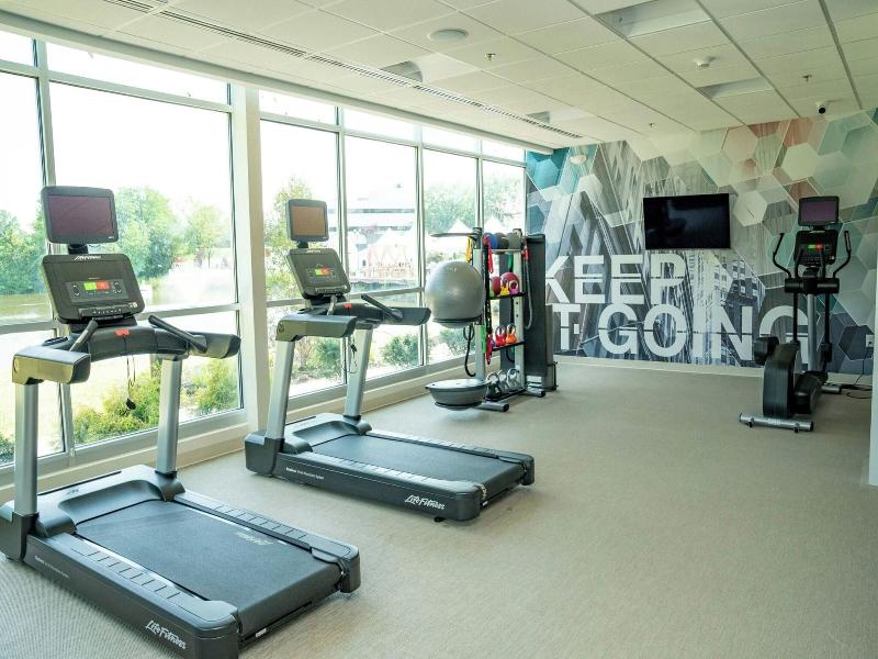 Springhill Suites By Marriott Woodbridge image