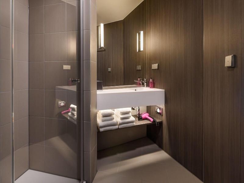 Moxy Dresden Neustadt image