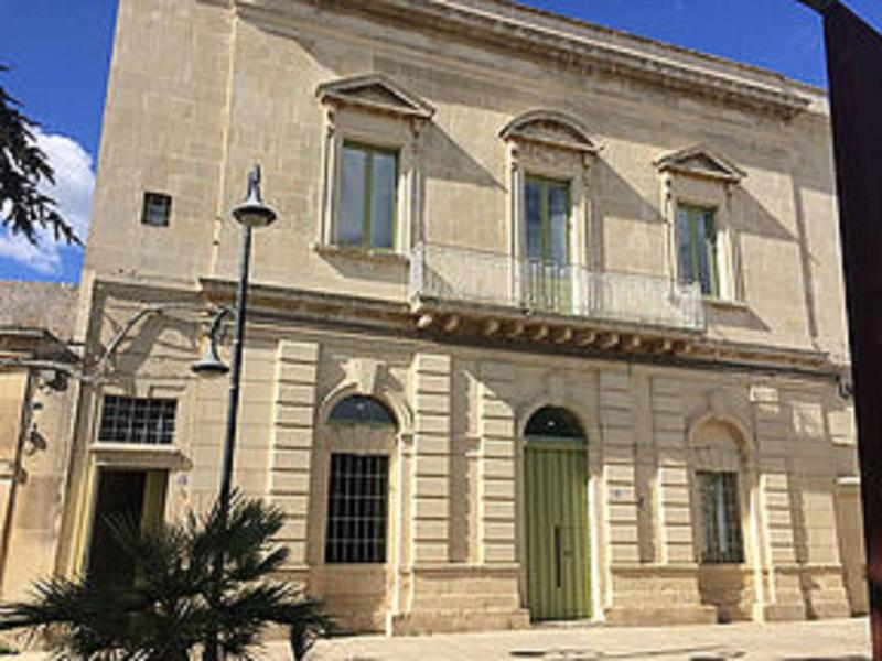 Palazzo Mandurino image