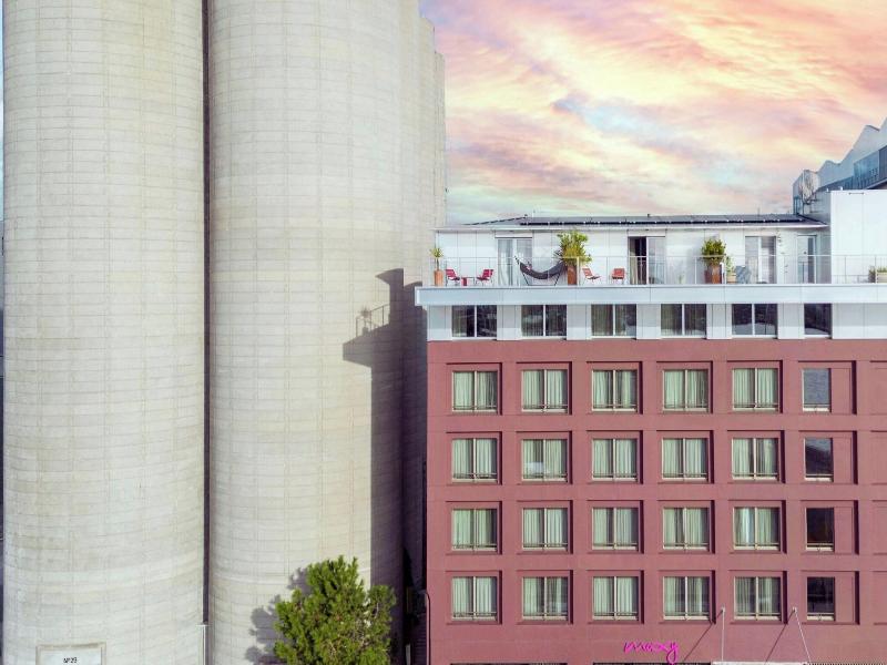 Moxy Bordeaux Hotel image