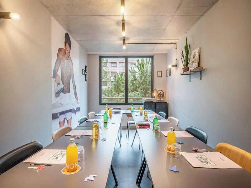 Moxy Bordeaux Hotel image