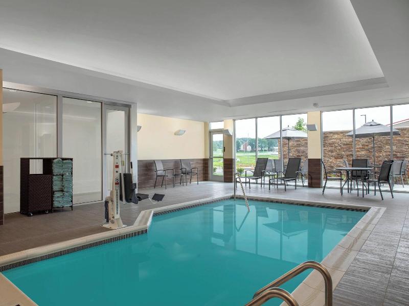 Fairfield Inn & Suites By Marriott Lebanon Near Ex image