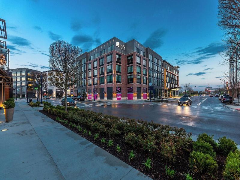 Aloft Columbus Easton image