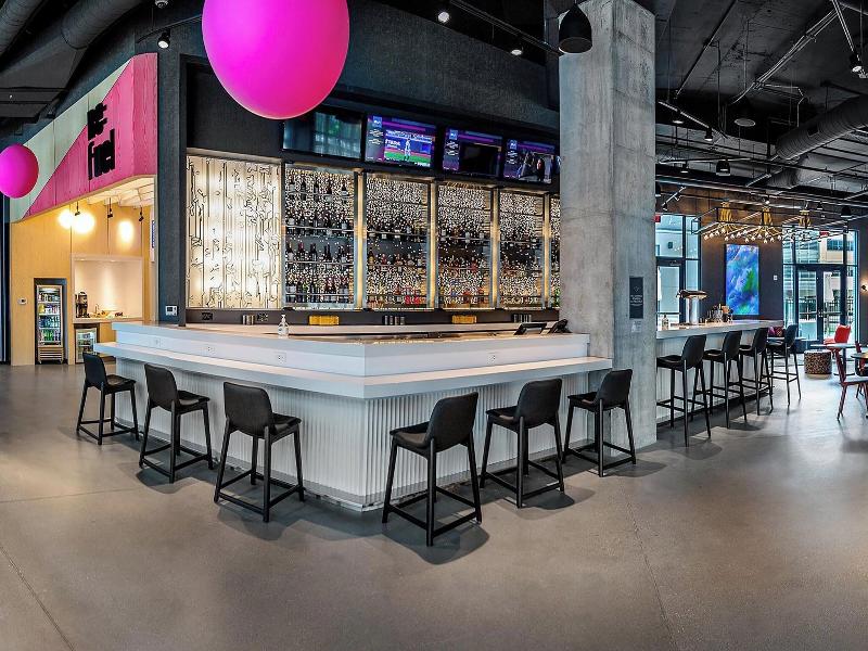 Aloft Columbus Easton image