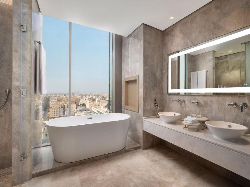Jeddah Marriott Hotel Madinah Road image