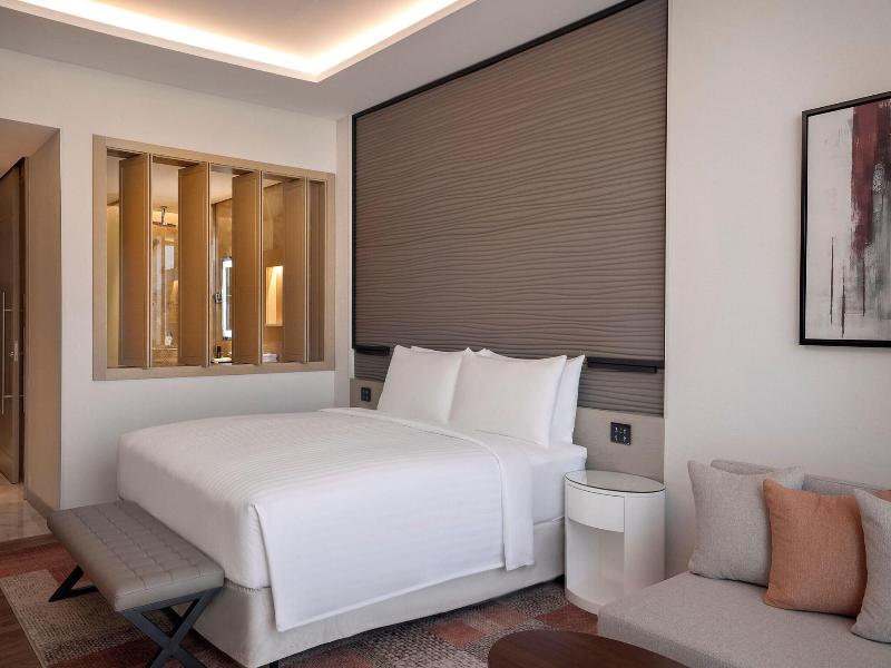Jeddah Marriott Hotel Madinah Road image
