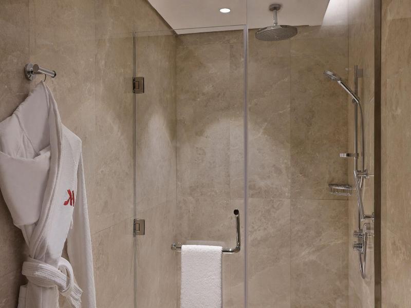 Jeddah Marriott Hotel Madinah Road image