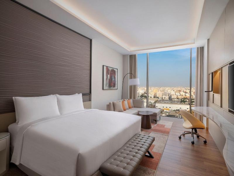 Jeddah Marriott Hotel Madinah Road image