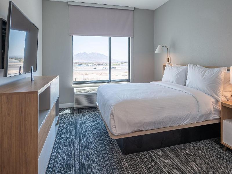 Towneplace Suites By Marriott Las Vegas North I-15 image