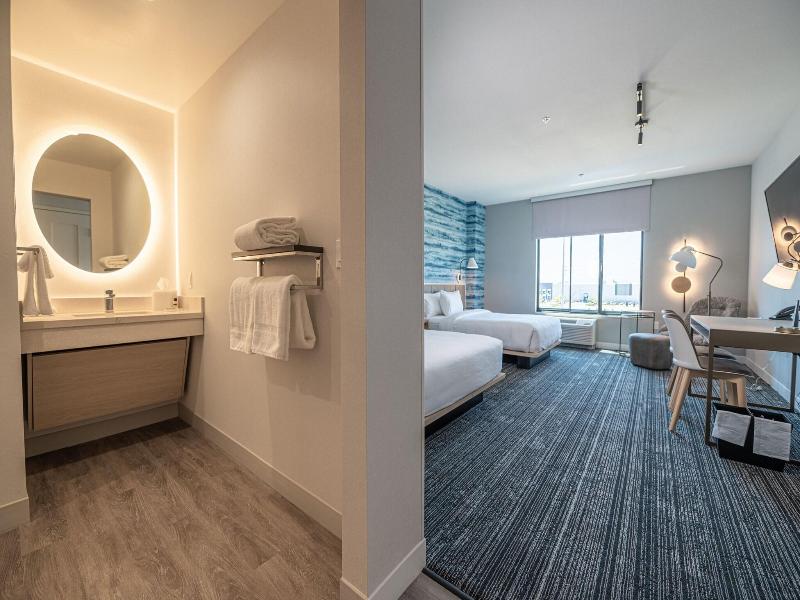 Towneplace Suites By Marriott Las Vegas North I-15 image