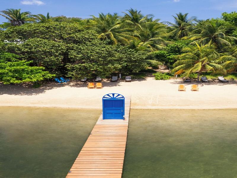 Puerta Azul image
