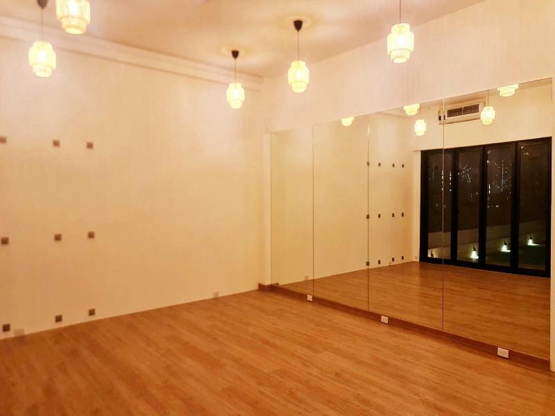 The Sacha Apart Hotel Thonglor image