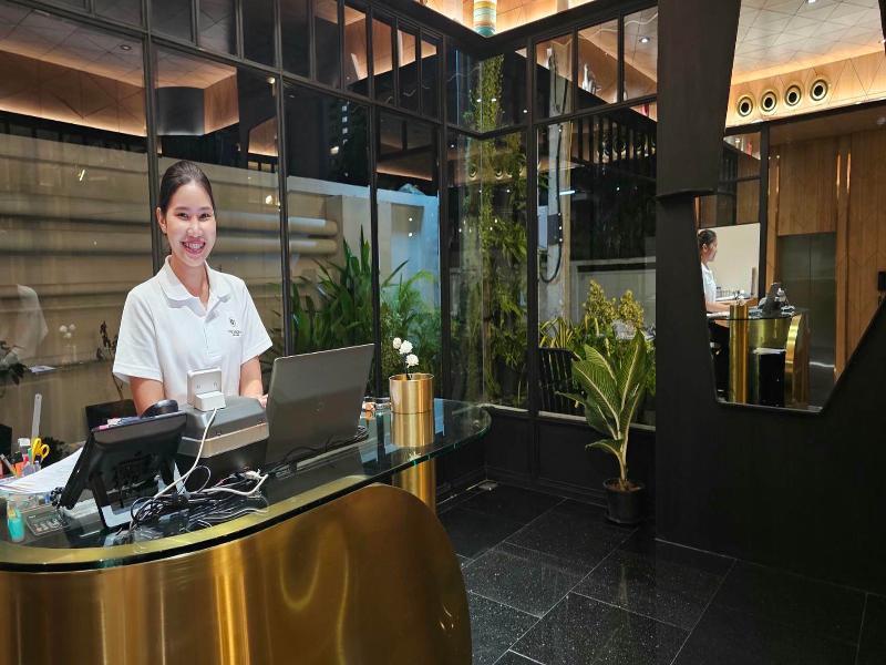 The Sacha Apart Hotel Thonglor image