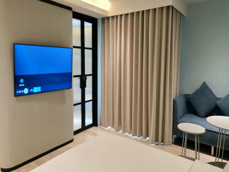 The Sacha Apart Hotel Thonglor image
