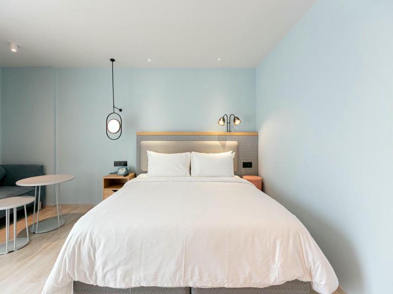 The Sacha Apart Hotel Thonglor image