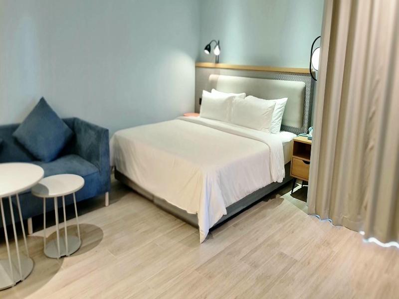 The Sacha Apart Hotel Thonglor image
