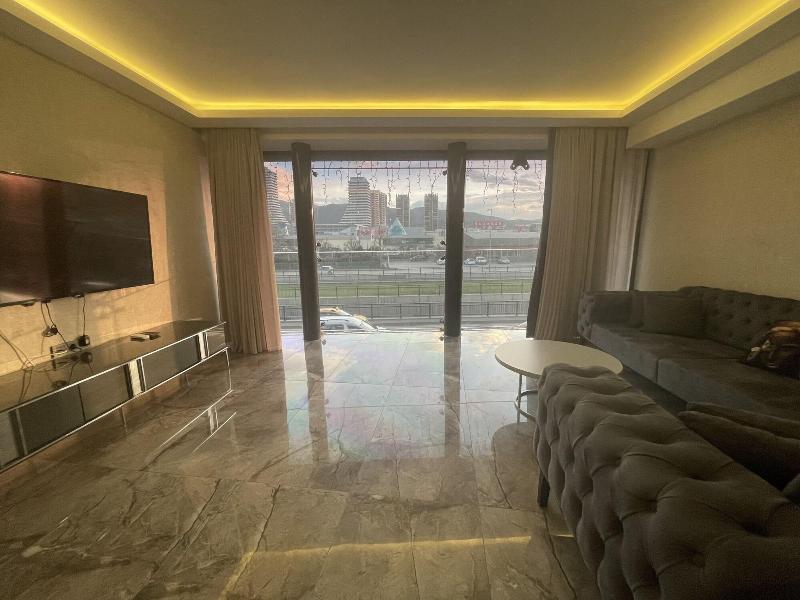 Le Luxe Suites Hotel & Spa image