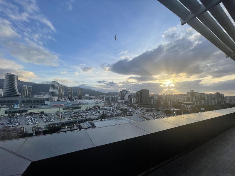 Le Luxe Suites Hotel & Spa image