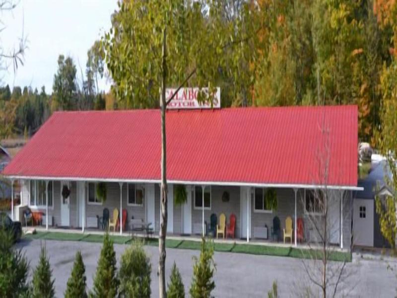 Calabogie Motor Inn