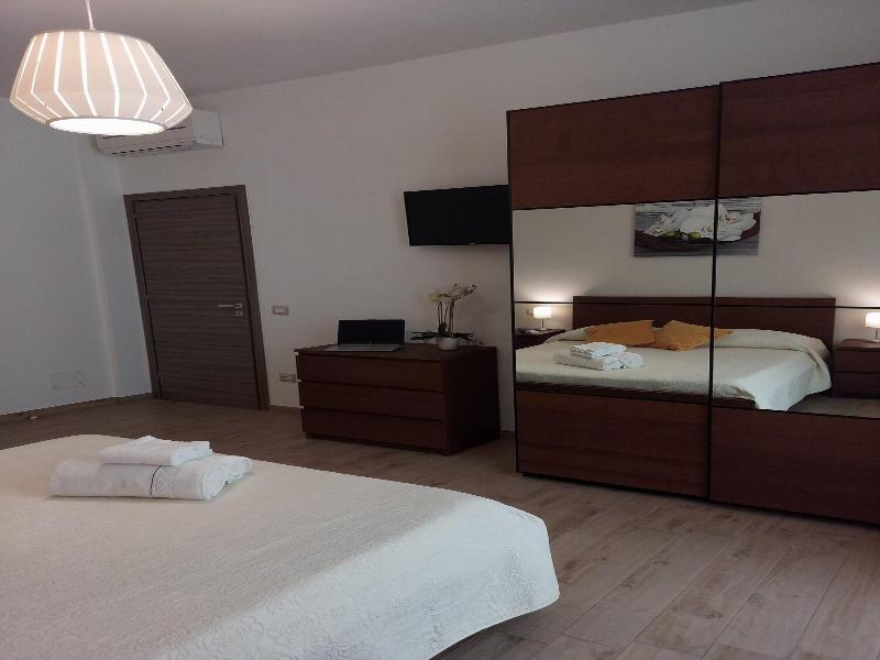 Sapore Di Mare Holidays image