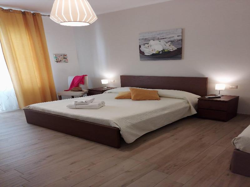 Sapore Di Mare Holidays image