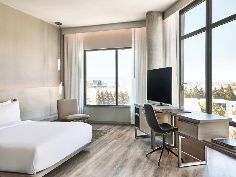 Ac Hotel By Marriott Sunnyvale Moffett Park image