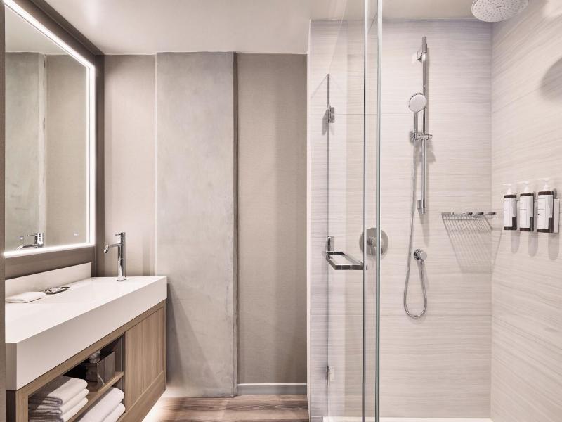 Ac Hotel By Marriott Sunnyvale Moffett Park image