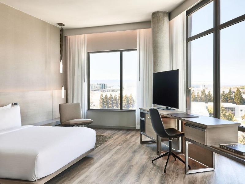 Ac Hotel By Marriott Sunnyvale Moffett Park image
