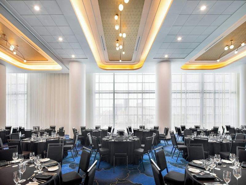 The Honeyrose Hotel, Montreal, A Tribute Portfolio image