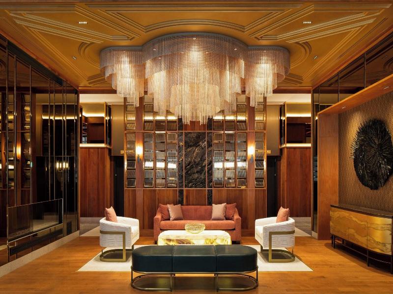 The Honeyrose Hotel, Montreal, A Tribute Portfolio image