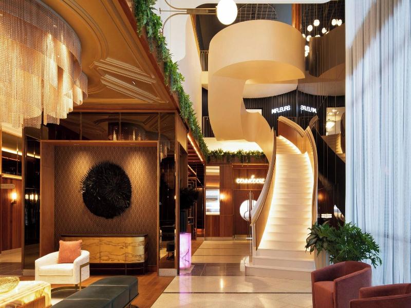 The Honeyrose Hotel, Montreal, A Tribute Portfolio image