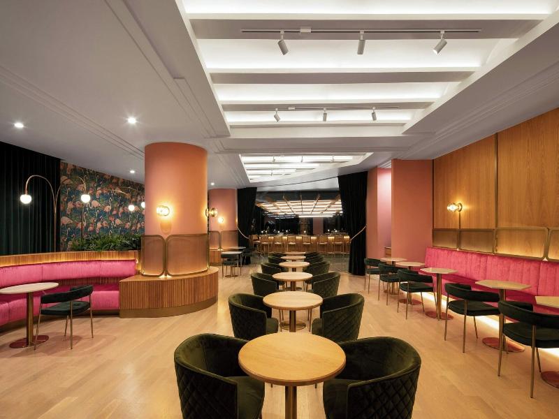 The Honeyrose Hotel, Montreal, A Tribute Portfolio image