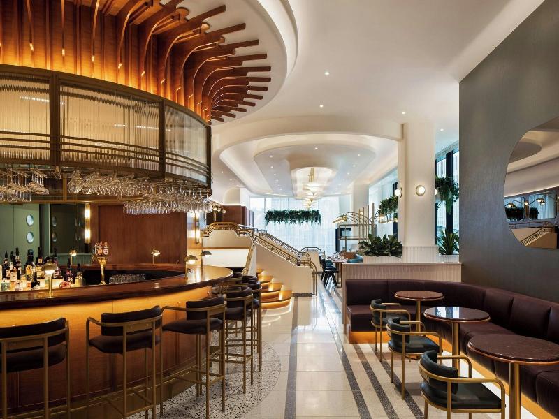 The Honeyrose Hotel, Montreal, A Tribute Portfolio image